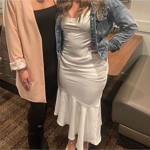 LULUs size M satin white asymmetrical dress